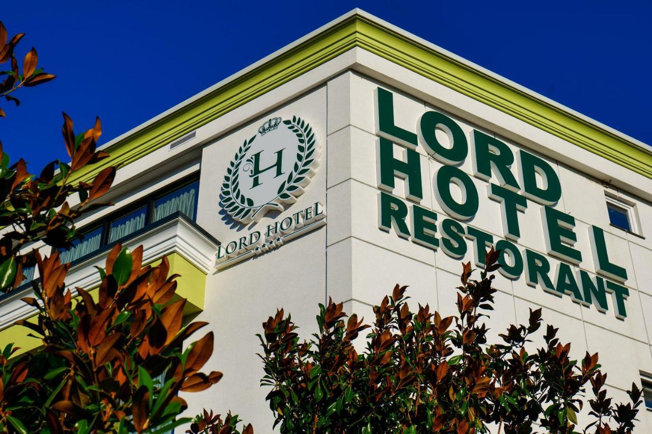 Lord Hotel Tirana Vorë Exterior foto